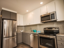 NexusProperties_220RowanBlvd_StagedPhotos-27.jpg